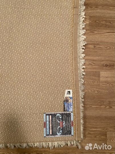 Ковер шерстяной