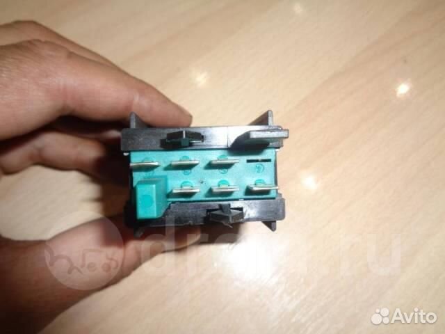 Кнопка обогрева сидений Audi Allroad quattro 2000