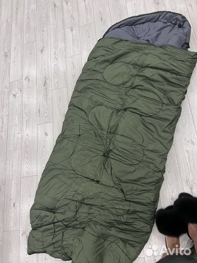 Армейский спальный мешок военный