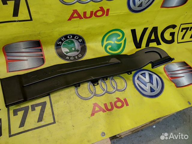 Воздуховод правый Audi A6 универсал 2.8 CCE 2009