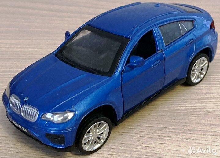 Колекционная модель BMW X6 MSZ