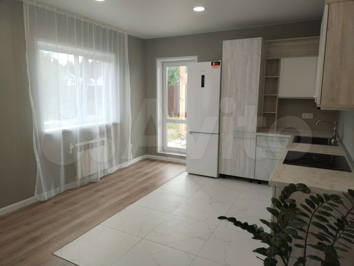 Дом 100,5 м² на участке 7,9 сот.