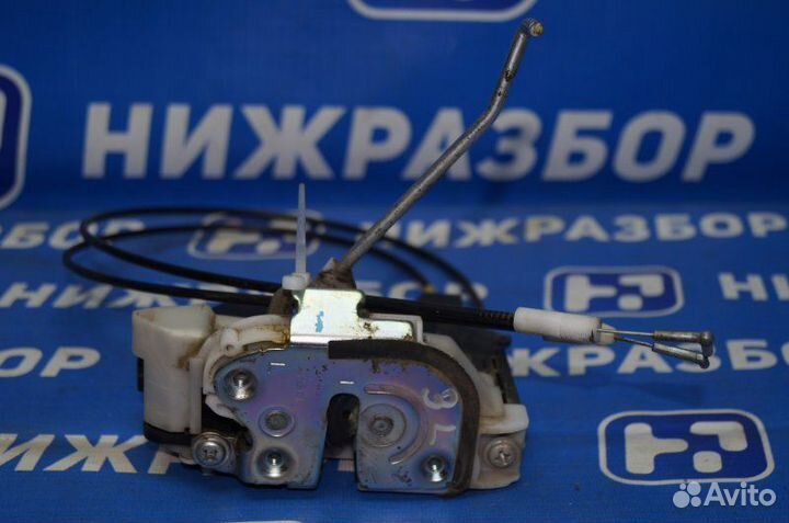 Замок двери задний левый Mitsubishi Pajero Sport 2