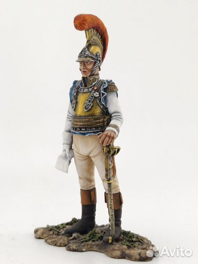 Оловянная фигурка 