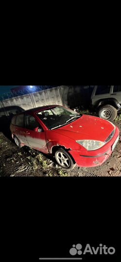 Ford Focus 1 в разборке