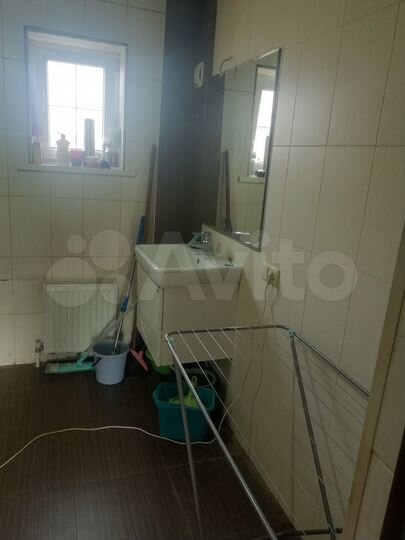 Комната 15 м² в 4-к., 2/2 эт.