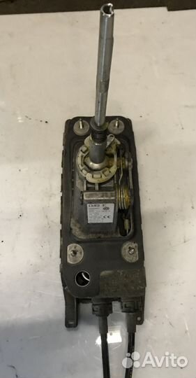 Кулиса VW Tiguan Sharan 5N0711050 мех 2008-16г