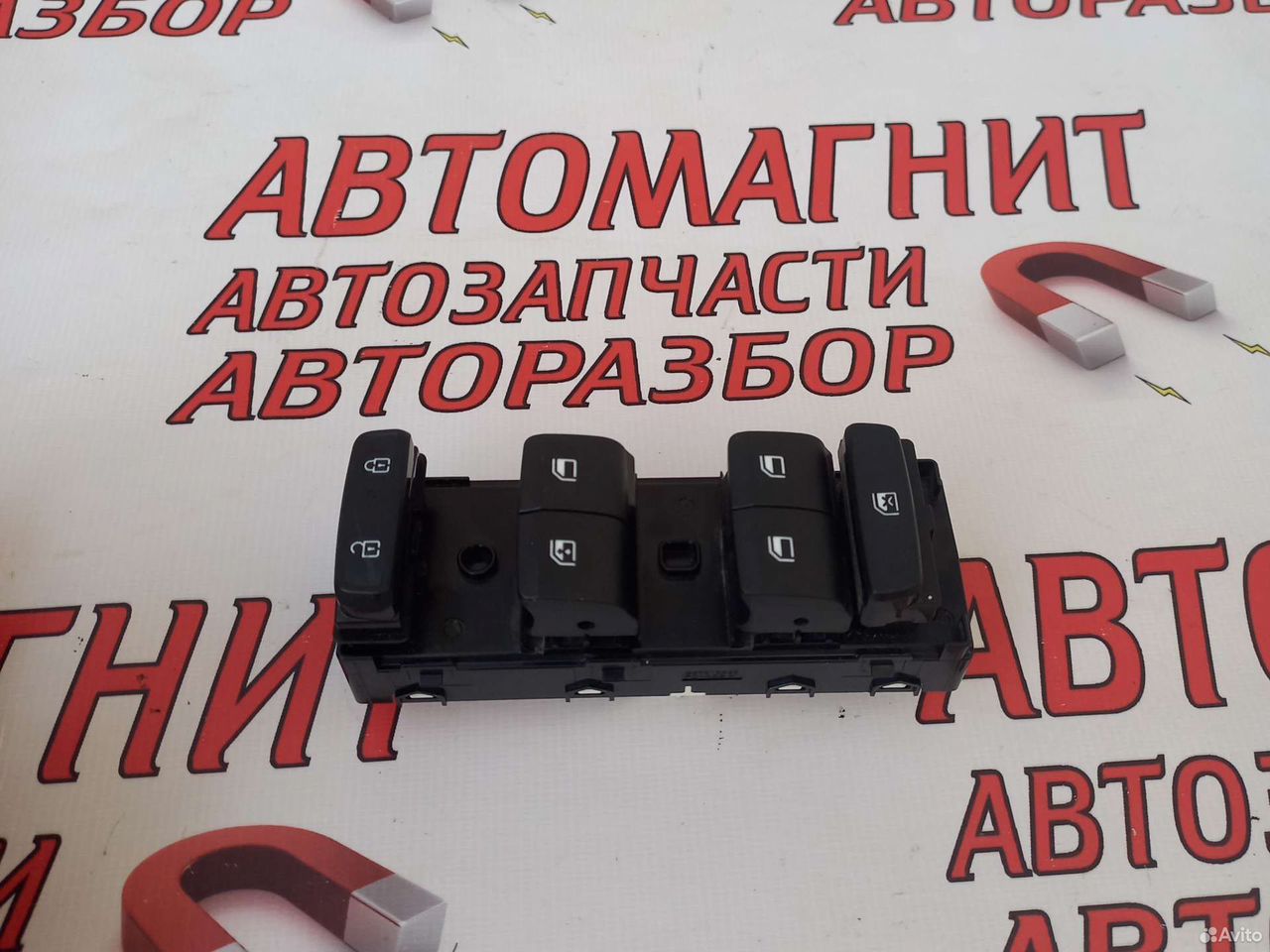 Блок стеклоподьемников Хендай Крета 2 21-н.в