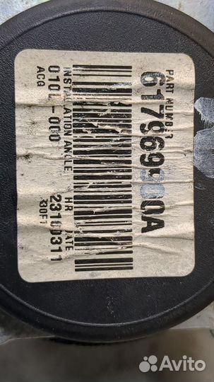 Ремень безопасности левый передний Nissan Juke, 2011