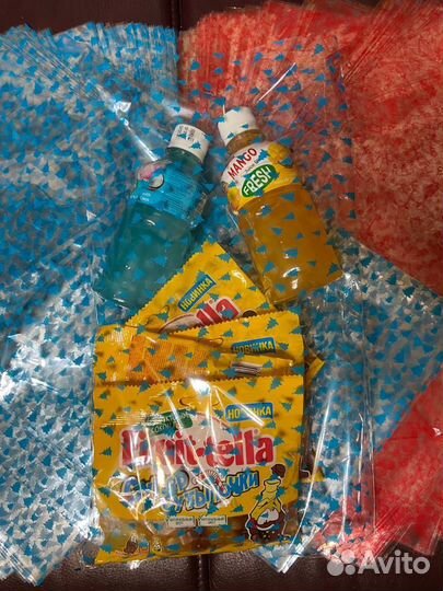 Подарочные пакеты