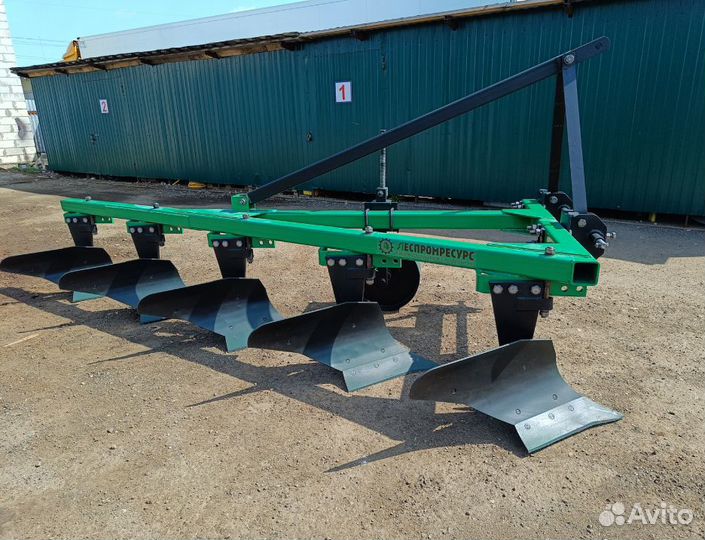 Плуг пятикорпусный плн 5-35 Леспромресурс