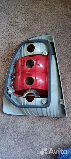 Задний правый фонарь Skoda superb 1