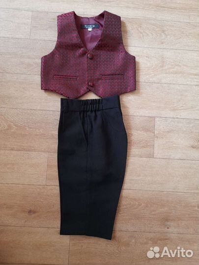 Жилет на подкладе и брючки для мальчика