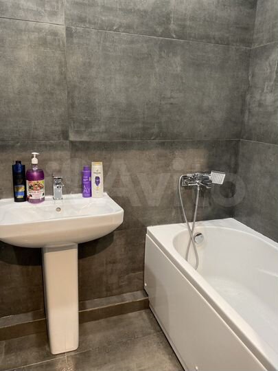 1-к. квартира, 105 м², 7/10 эт.