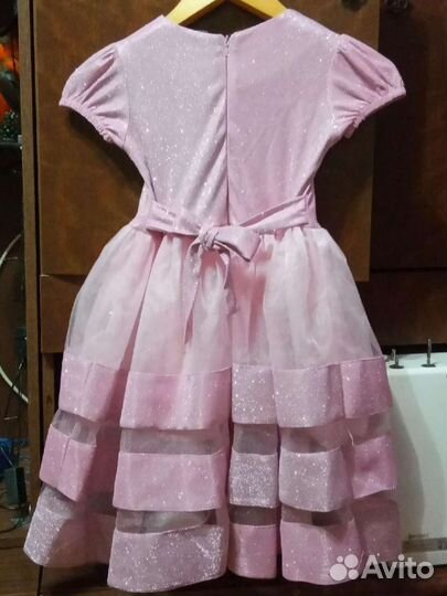 Платье для девочки нарядное