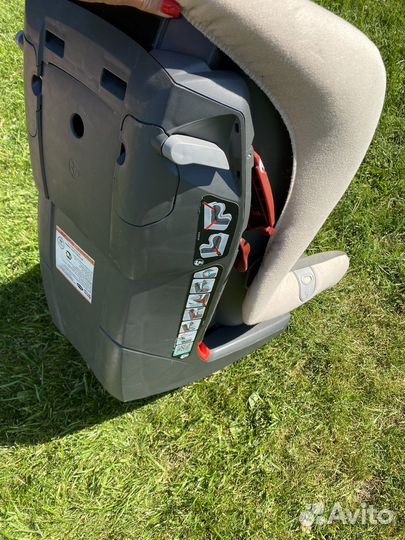 Детское автокресло britax