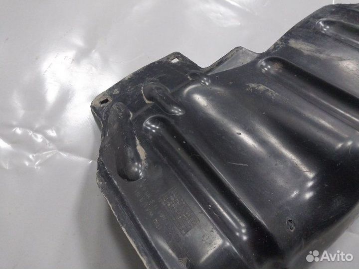 Пыльник двигателя передний правый Заз Сенс седан