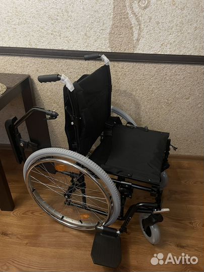 Кресло инвалидное