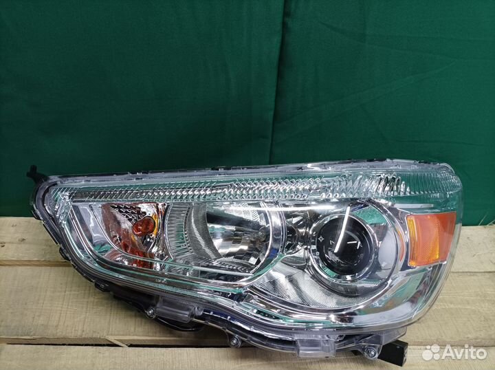 Фара левая Mitsubishi ASX 1 га0 2010
