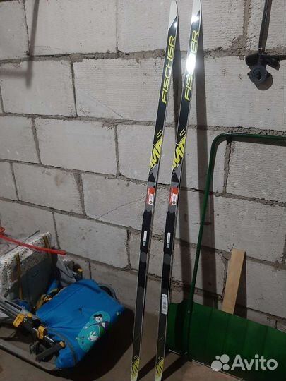 Лыжи беговые fisher коньковые