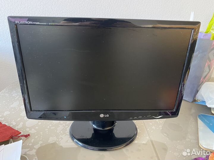 Монитор LG flatron