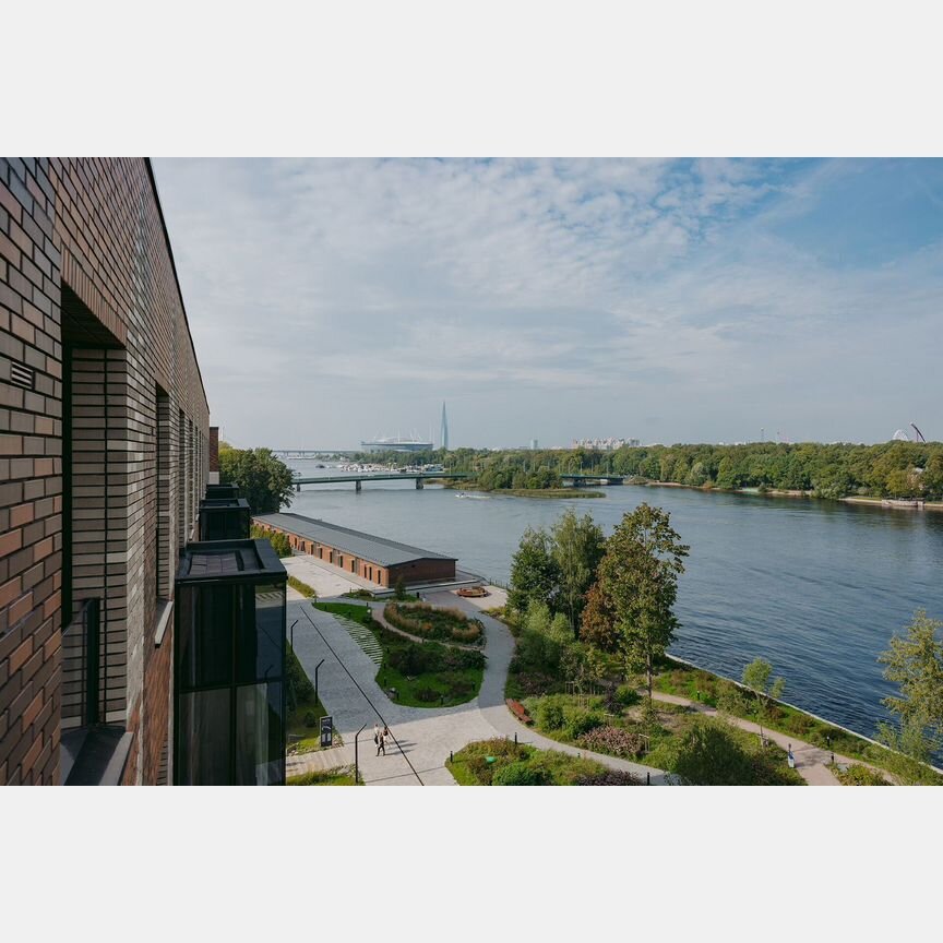 4-к. квартира, 203,6 м², 2/8 эт.