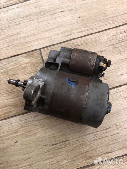 Стартер Volkswagen Golf 2 3 дверное купе 1.6 1984