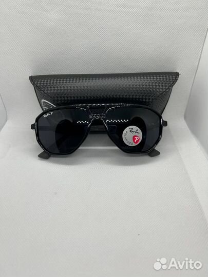 Солнцезащитные очки ray ban