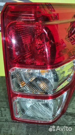 Задний правый фонарь Suzuki grand vitara