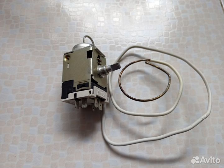 Терморегулятор там133-1М