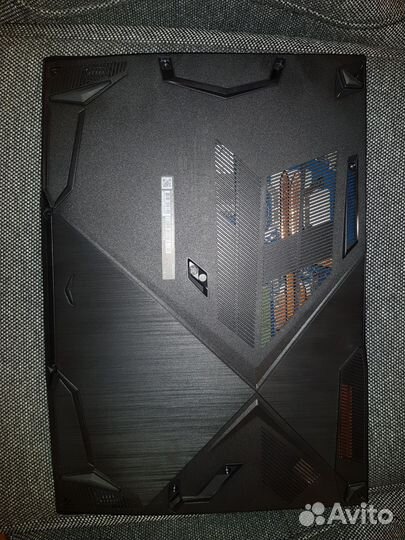 MSI GF63 Thin 12VE-1038XRU