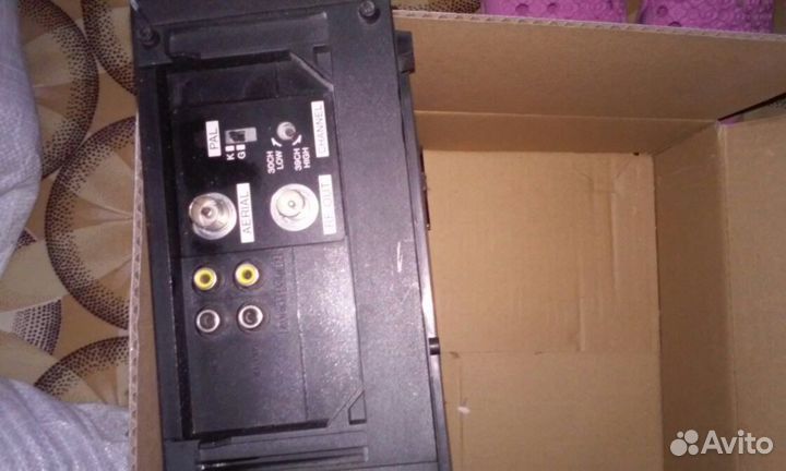 Продаю видеомагнитофон aiwa