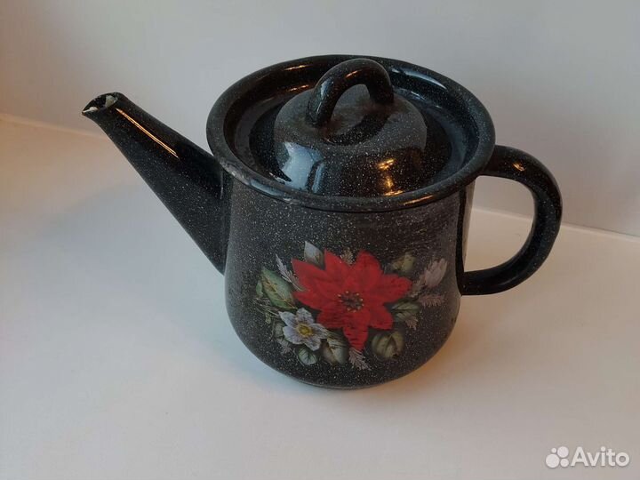 Чайники эмалированные бу 1 л