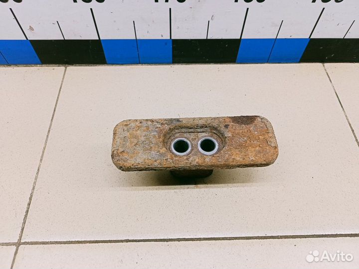 Кронштейн (сопут. товар) RAV 4 2013