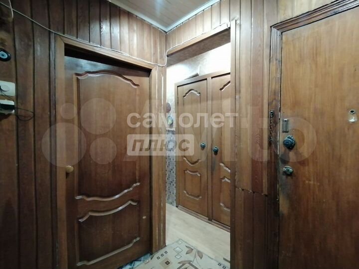 4-к. квартира, 58 м², 4/4 эт.