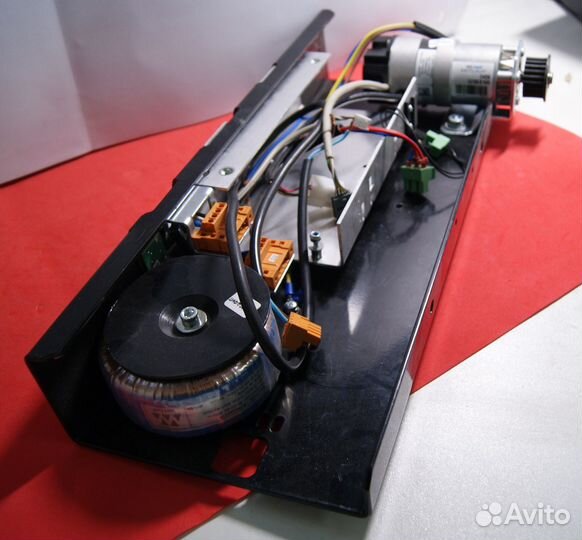 Для лифта Привод дверей hydra plus без платы упр