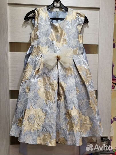 Нарядное платье для девочки