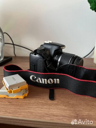 Зеркальный фотоаппарат canon DS126181