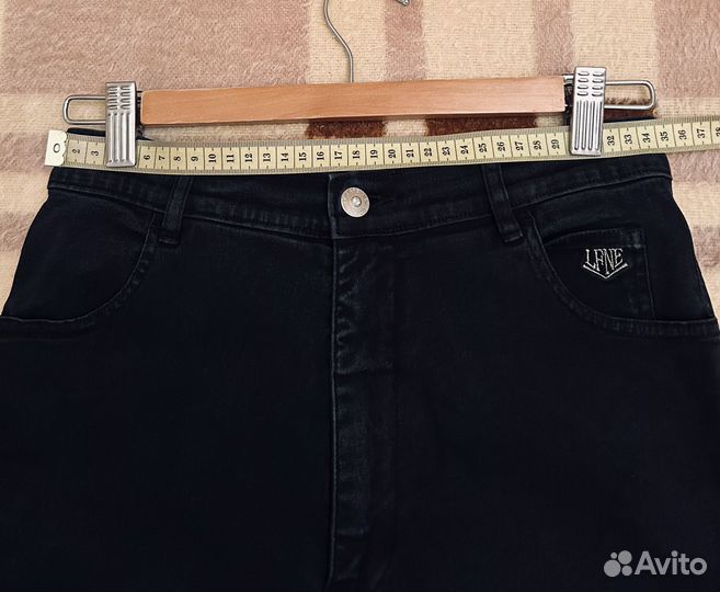 Джинсы р.27(46) стрейч клёш Lafei-Nier