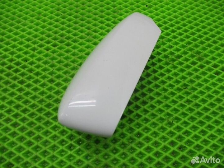 Крышка корпуса зеркала левого Skoda Rapid