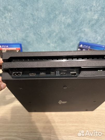 Sony playstation 4 PS4 pro 1tb с играми