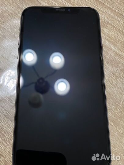 iPhone X, 64 ГБ
