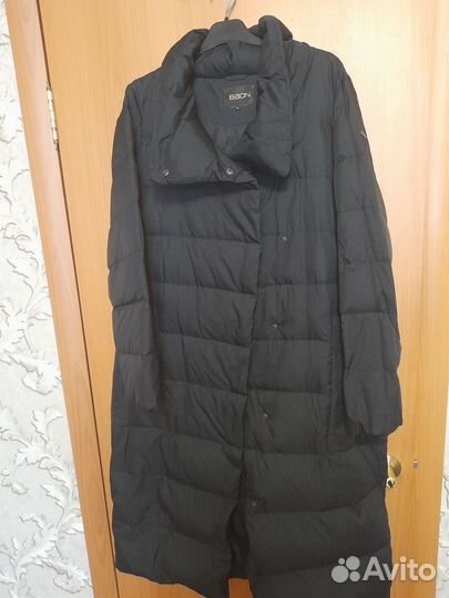 Пуховик женский длинный