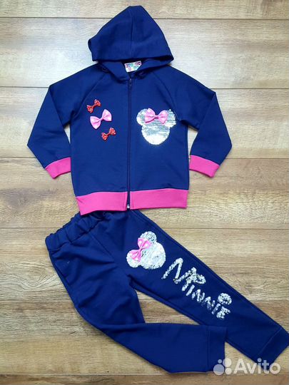 Костюм для девочки новый