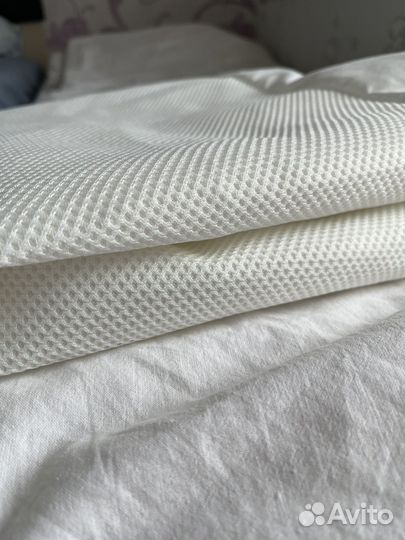 Непомокаемая простынь IKEA на детскую кроватку