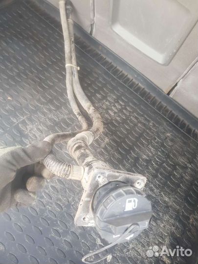 Горловина заливная топливного бака лачетти