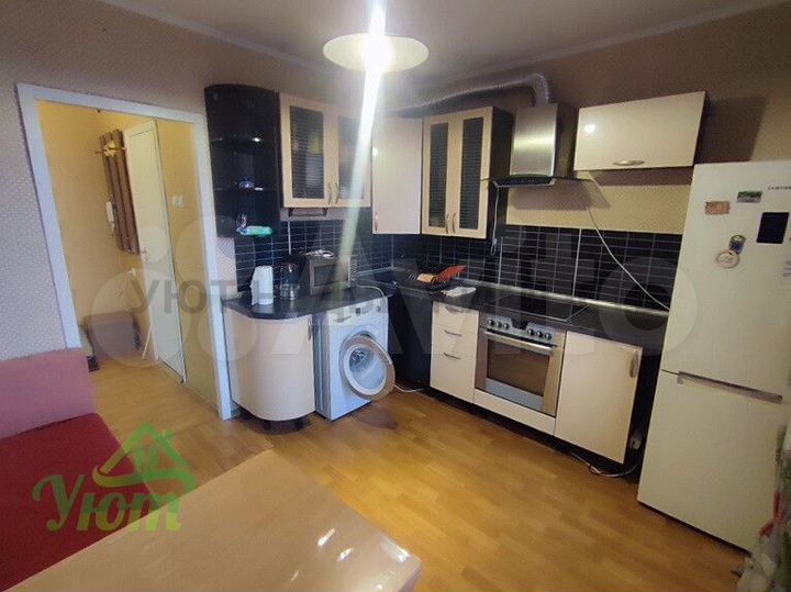 1-к. квартира, 42 м², 8/10 эт.