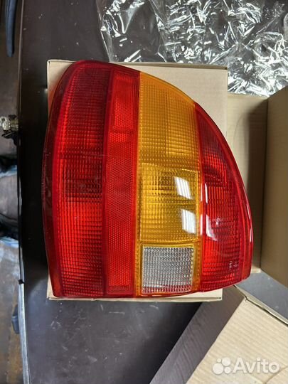 Задние фонари на opel astra 1991