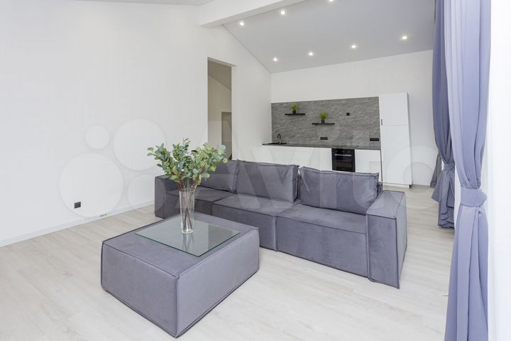 Дом 160 м² на участке 8 сот.