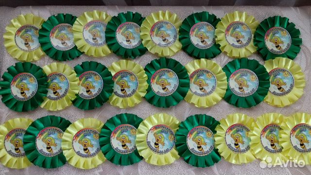 Броши для выпускников